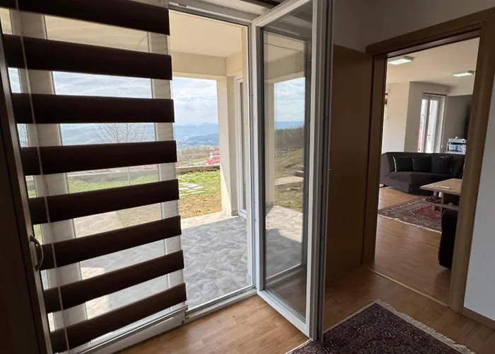 Villa Forest House *