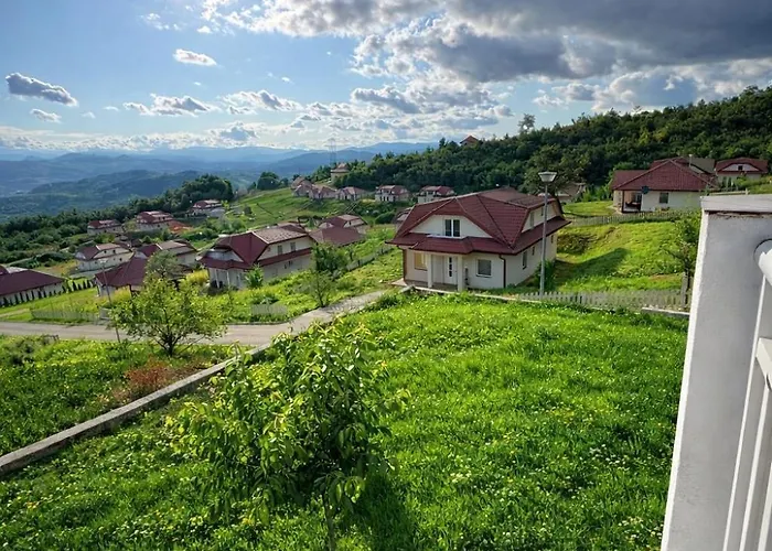 Villa Forest House *